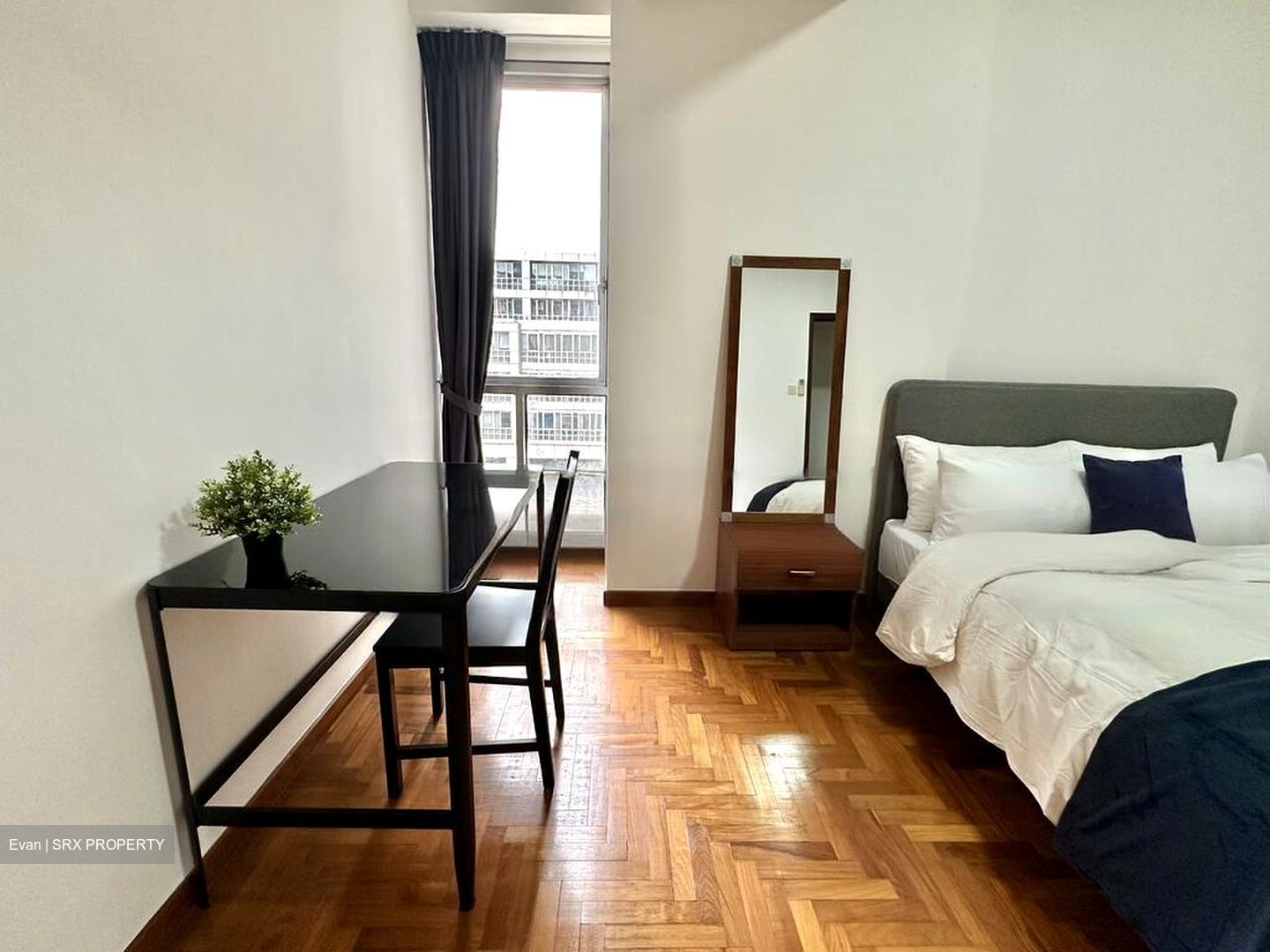UE Square (D9), Apartment #468458131